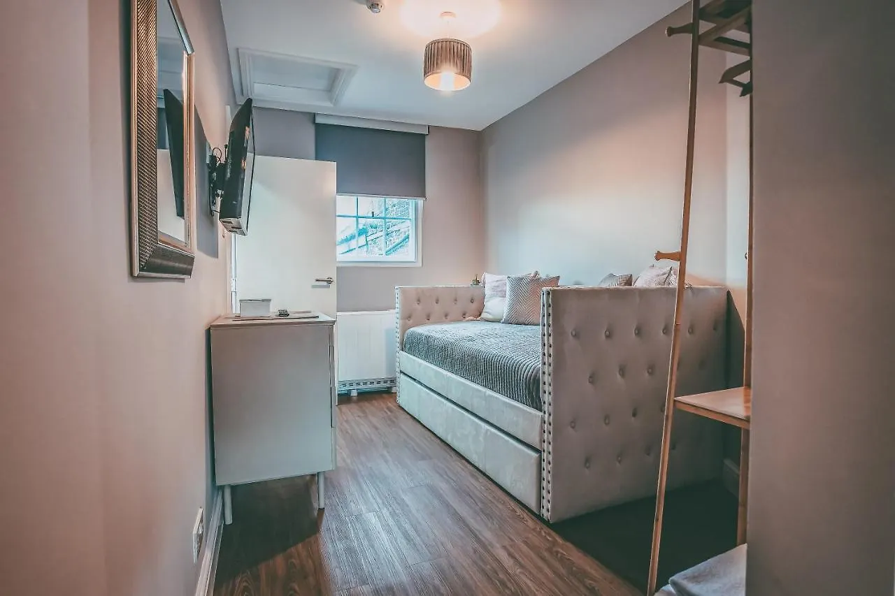63 Chester Rows Penthouse Large City Centre Apartment A By Rework Accommodation