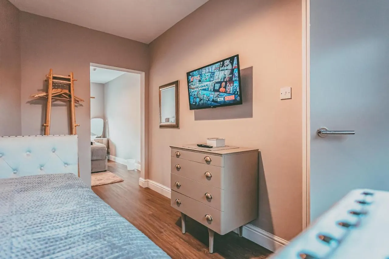 63 Chester Rows Penthouse Large City Centre Apartment A By Rework Accommodation United Kingdom