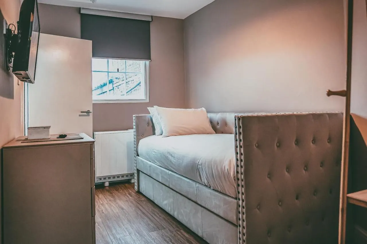 63 Chester Rows Penthouse Large City Centre Apartment A By Rework Accommodation