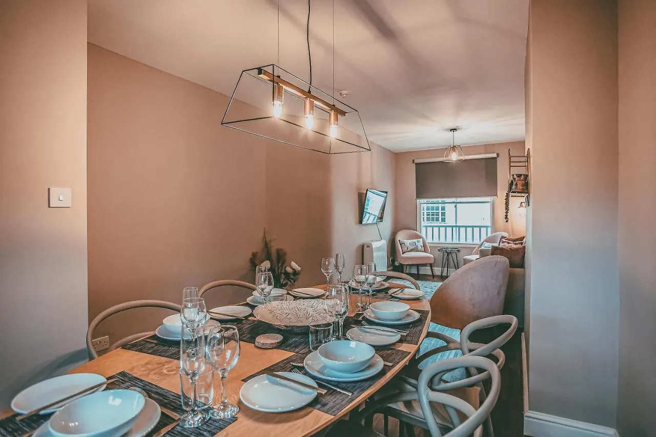 63 Chester Rows Penthouse Large City Centre Apartment A By Rework Accommodation United Kingdom